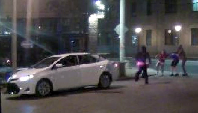 Woman robbed of her purse